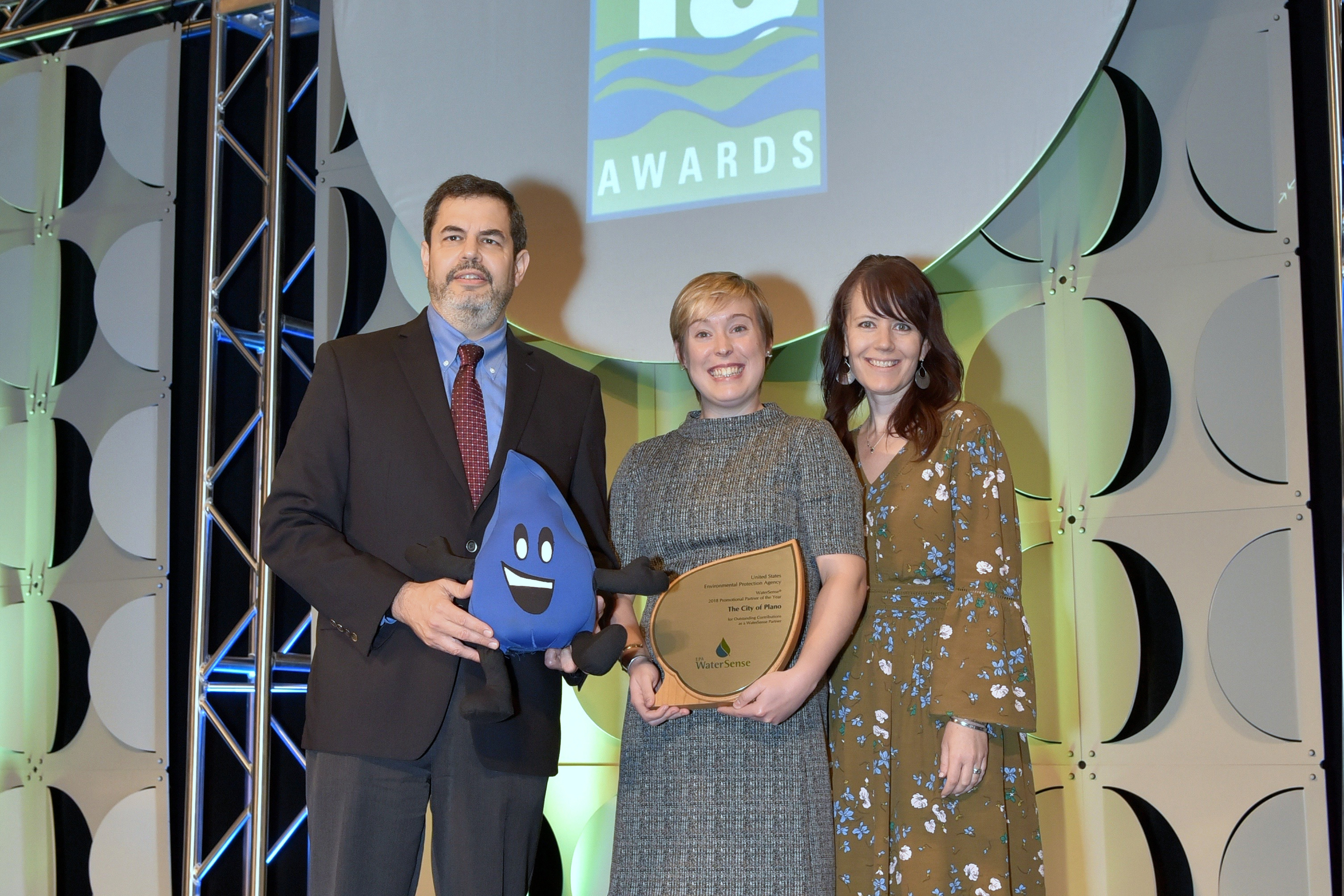 Promotional Partner of the Year Award winner, The City of Plano, with U.S. EPA's Raffael Stein.