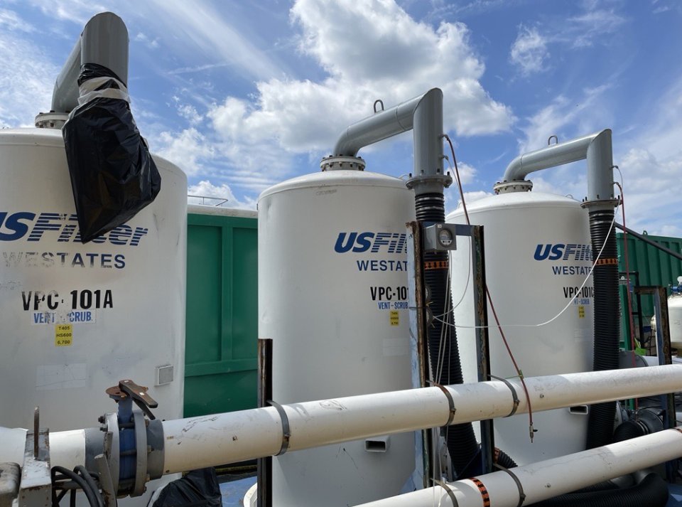 Tanks containing activated carbon