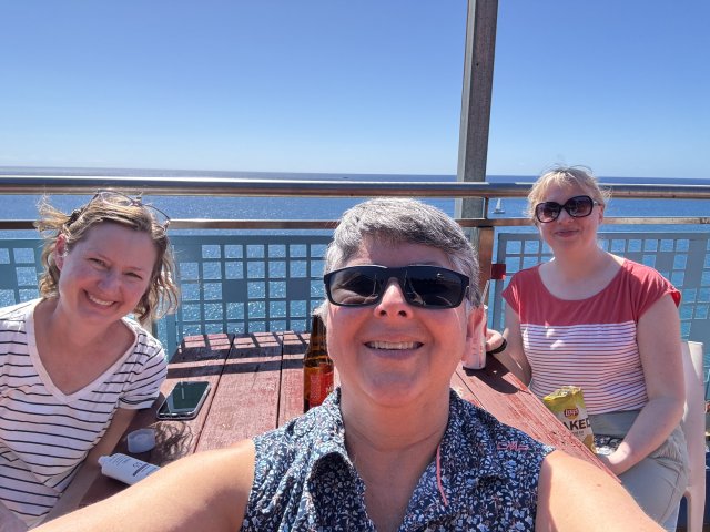 EPA researcher Amara Holder and her epa coworkers posing for a selfi